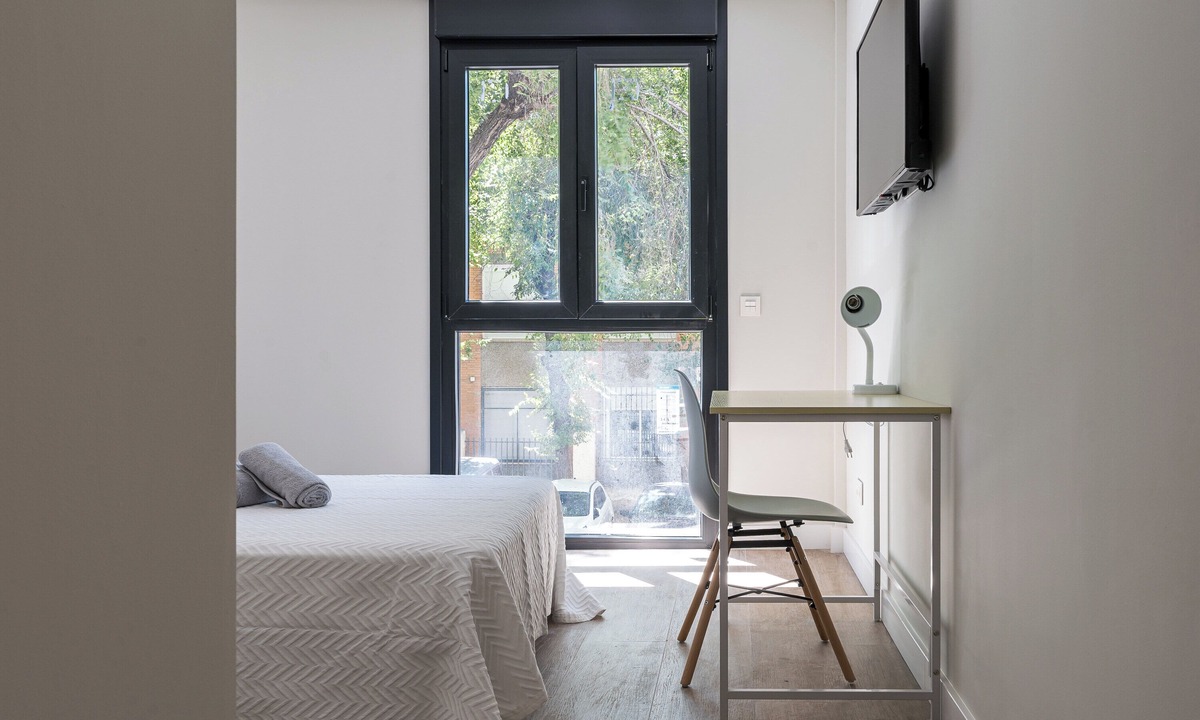 Alcala de Henares Apartment | Acogedor Piso Familiar con Terraza en Alcalá de Henares