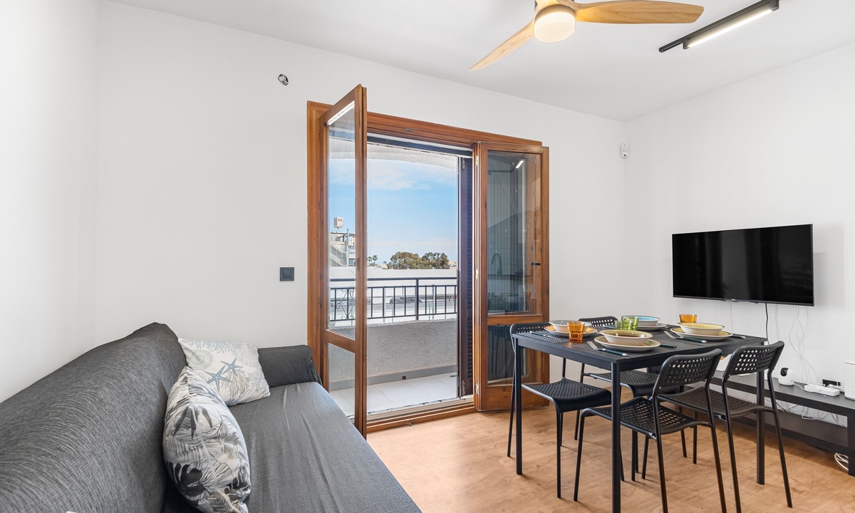 Playa Flamenca Apartment | Apartment 'Rincón Playa Flamenca' with Sea View, Shared Pool and Wi-Fi