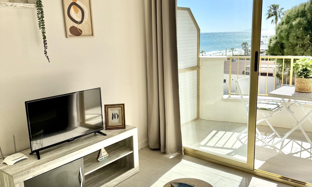 Vilafortuny Apartment | INTERNATIONAL APARTBEACH FRONT OF THE BEACH AND POOLS
