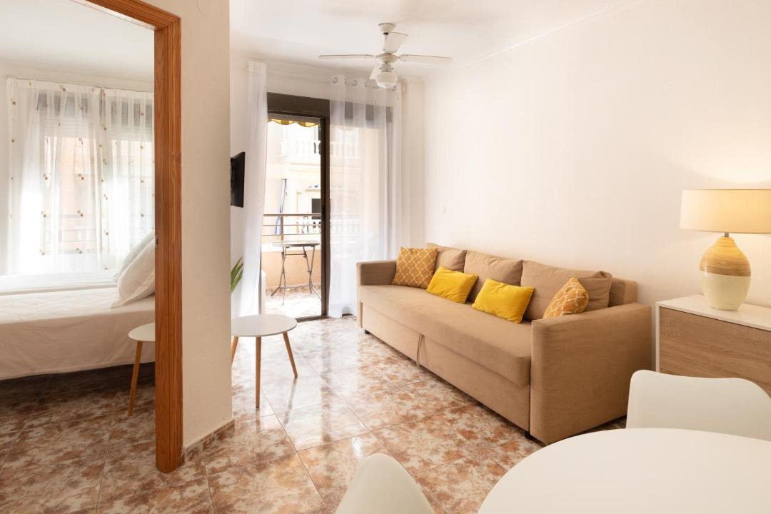 Torrevieja Apartment | Apartment 50 meters from the beach