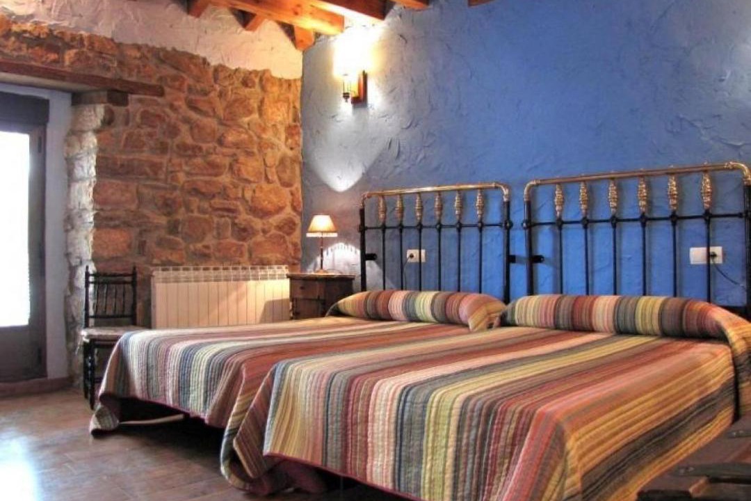 Almajano House | Complejo Las Frascuelas