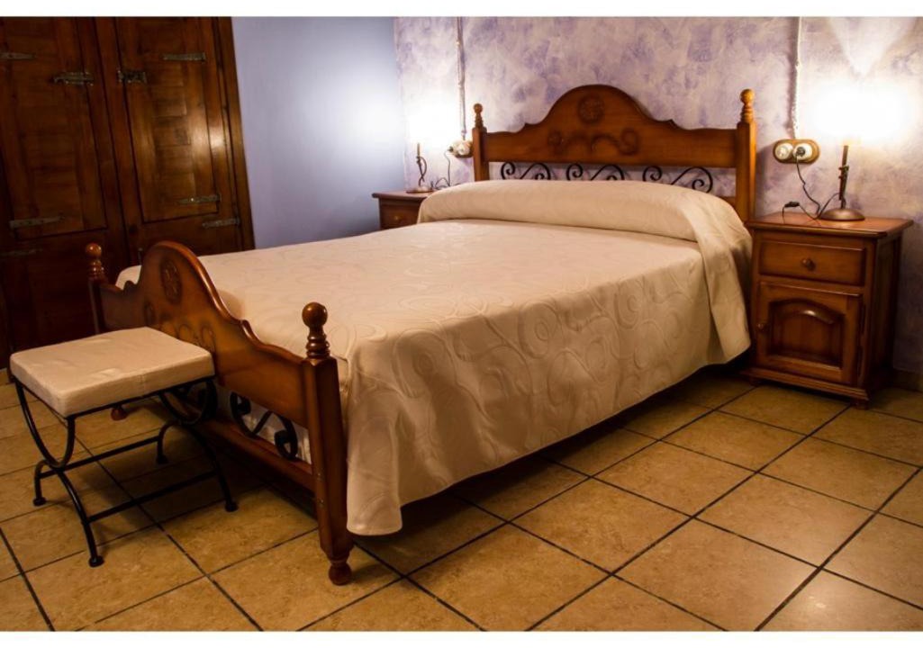 Cella House | Masia Los Camineros