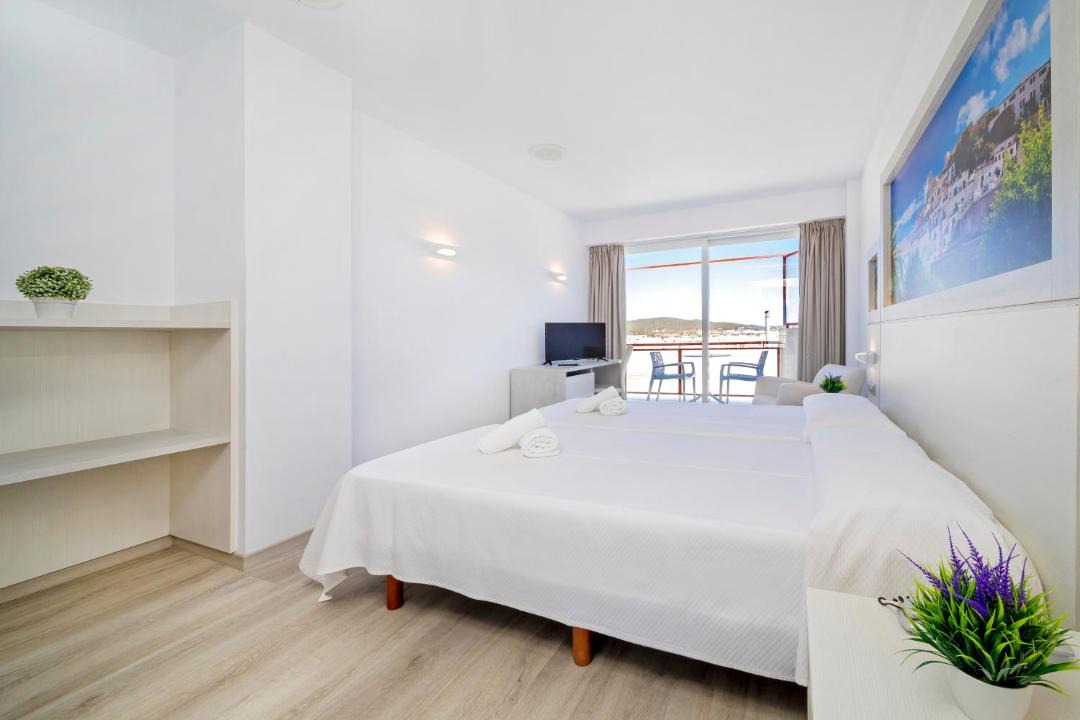 Ibiza City Centre Hotel | Hostal Molins Park