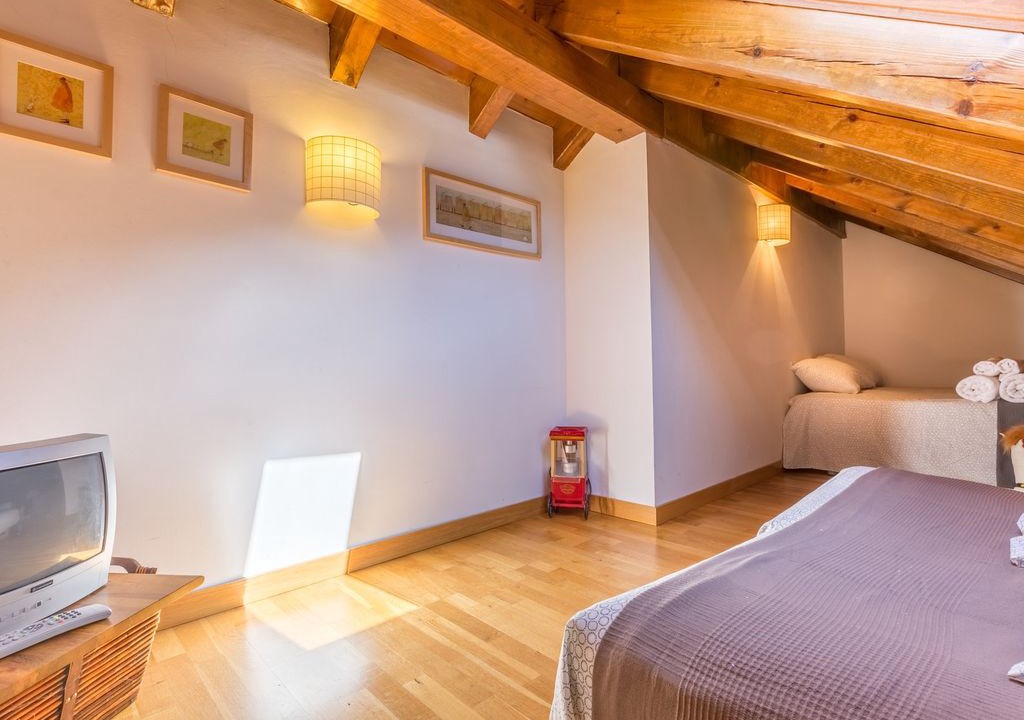 Photo of Bedroom in Roni