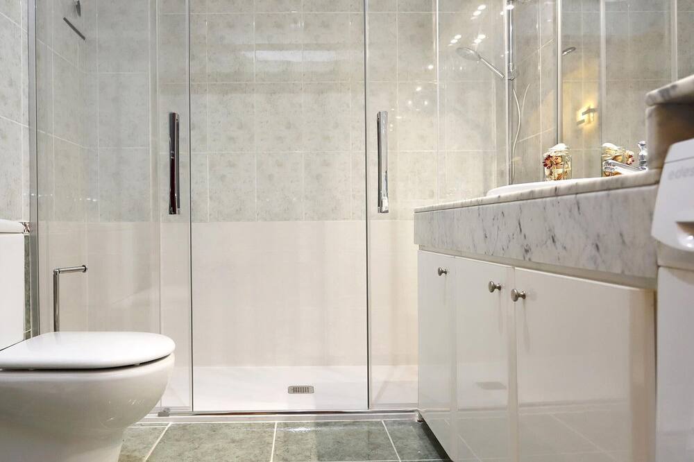 Photo of Bathroom in Torredembarra