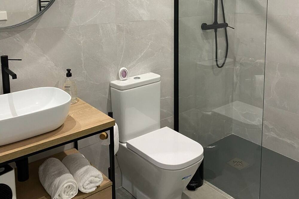 Photo of Bathroom in Jalon