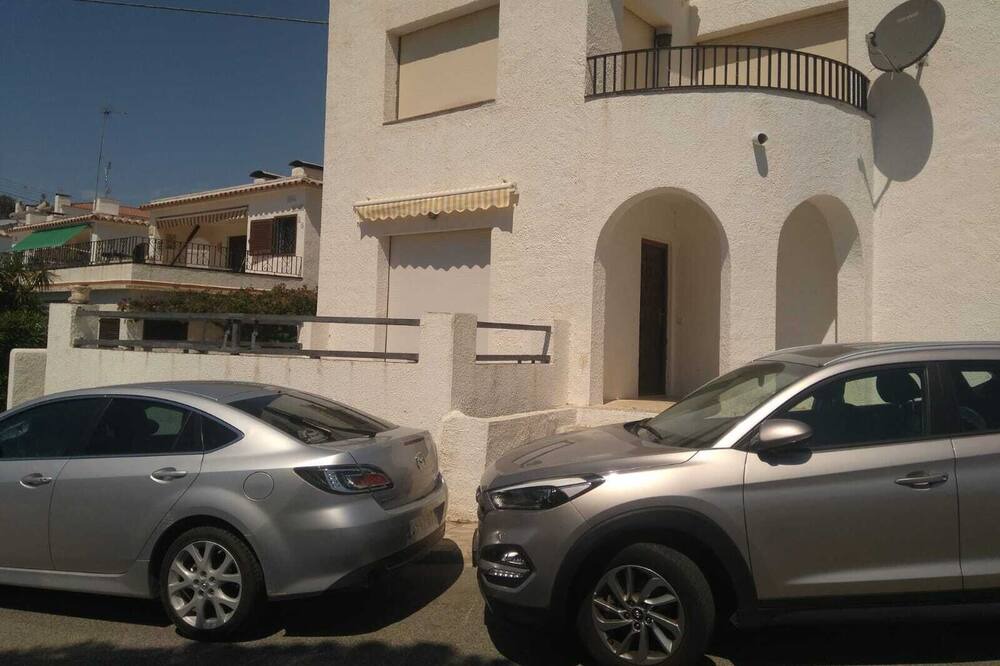 Photo of Outdoor in Parc de Mont-roig