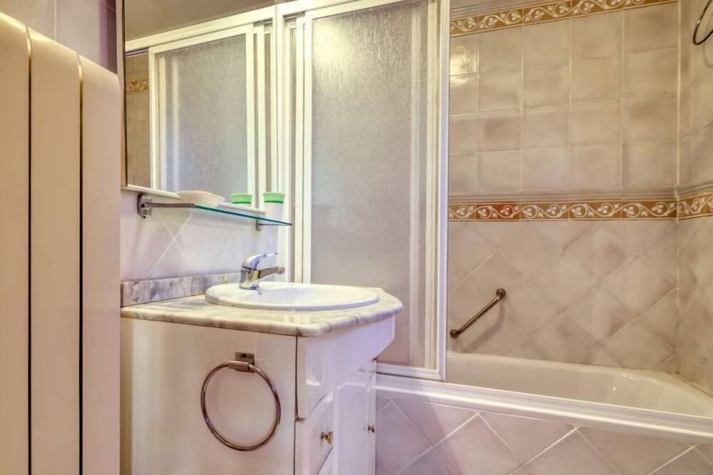 Photo of Bathroom in El Tosalet