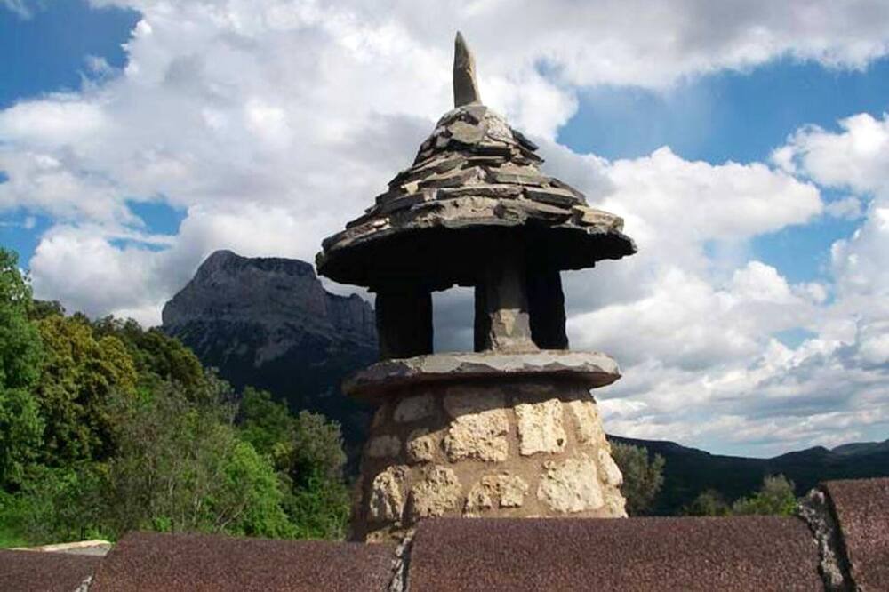 Photo of Others in Belsierre