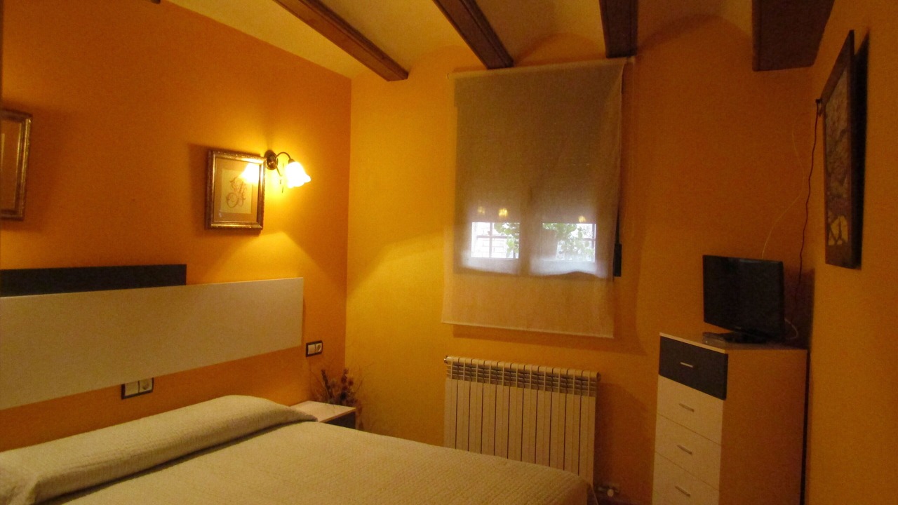 Photo of Bedroom in Allepuz