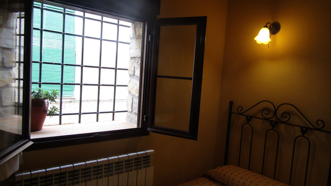 Photo of Bedroom in Allepuz