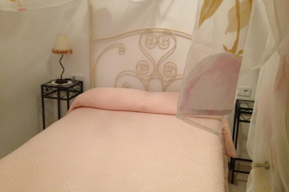 Photo of Bedroom in Costa del Zefir
