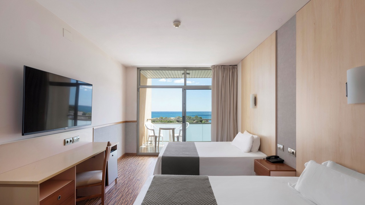 Photo of Bedroom in Roques Daurades