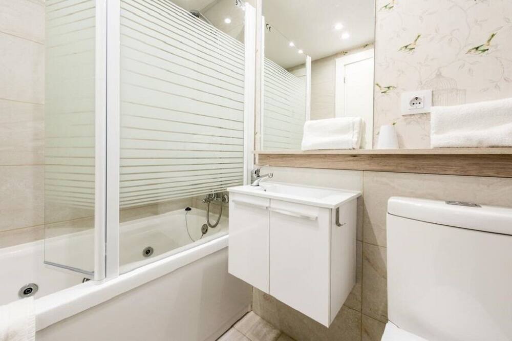 Photo of Bathroom in Adahuesca