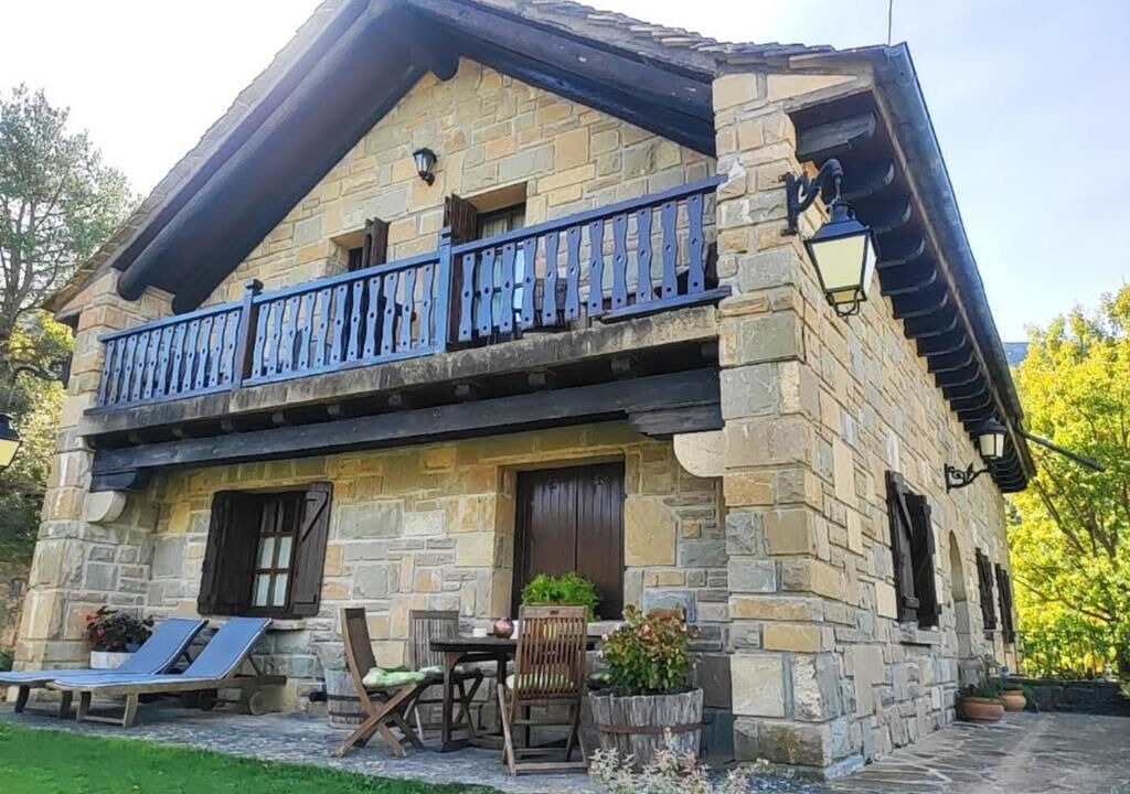 Photo of Outdoor in Santa Cruz De La Seros