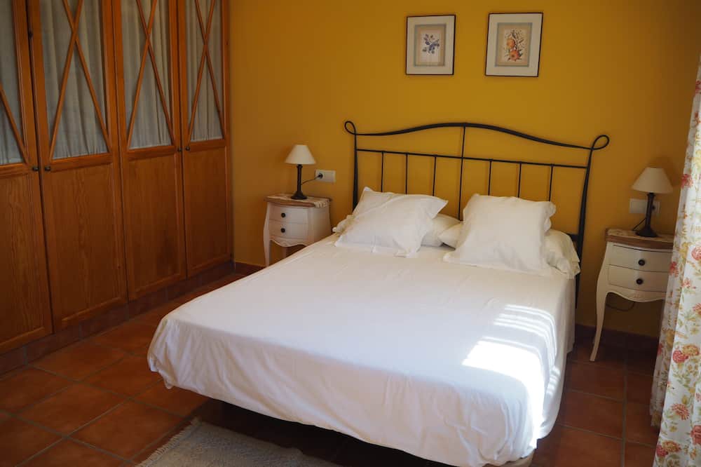 Photo of Bedroom in Tortosa