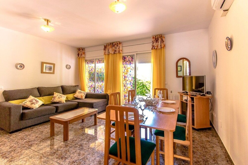 Photo of Livingroom in Calafell