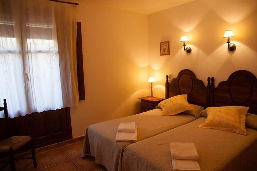 Photo of Bedroom in Alquezar