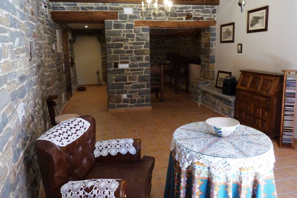 Photo of Livingroom in Boltana