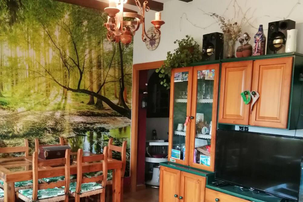 Photo of Livingroom in Abena