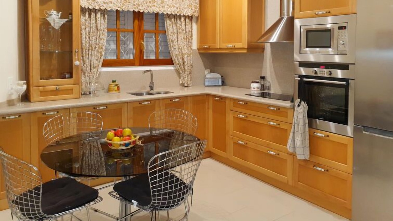 Photo of Kitchen in Alcover