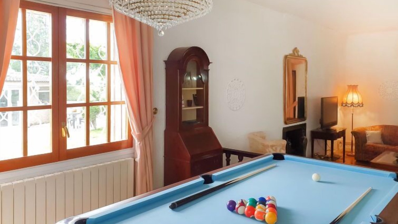Photo of Bedroom in Alcover