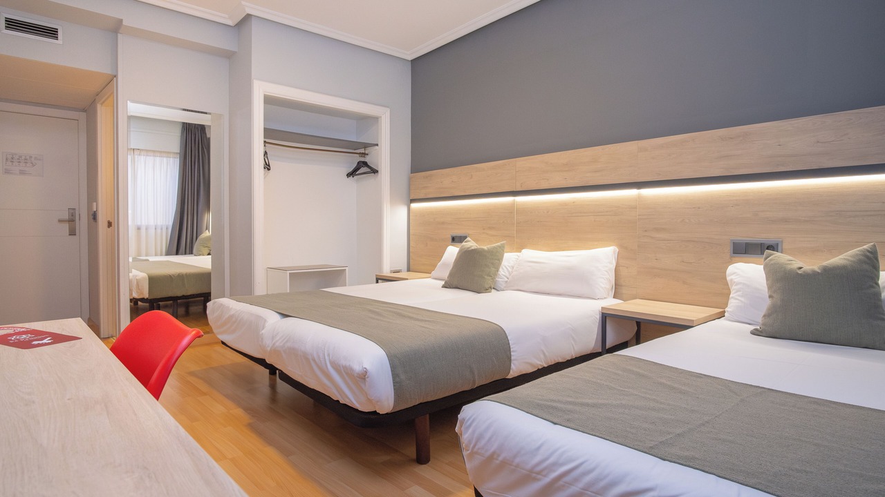 Photo of Bedroom in Zaragoza Old Town