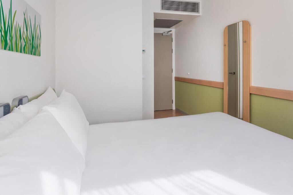 Photo of Bedroom in La Jota