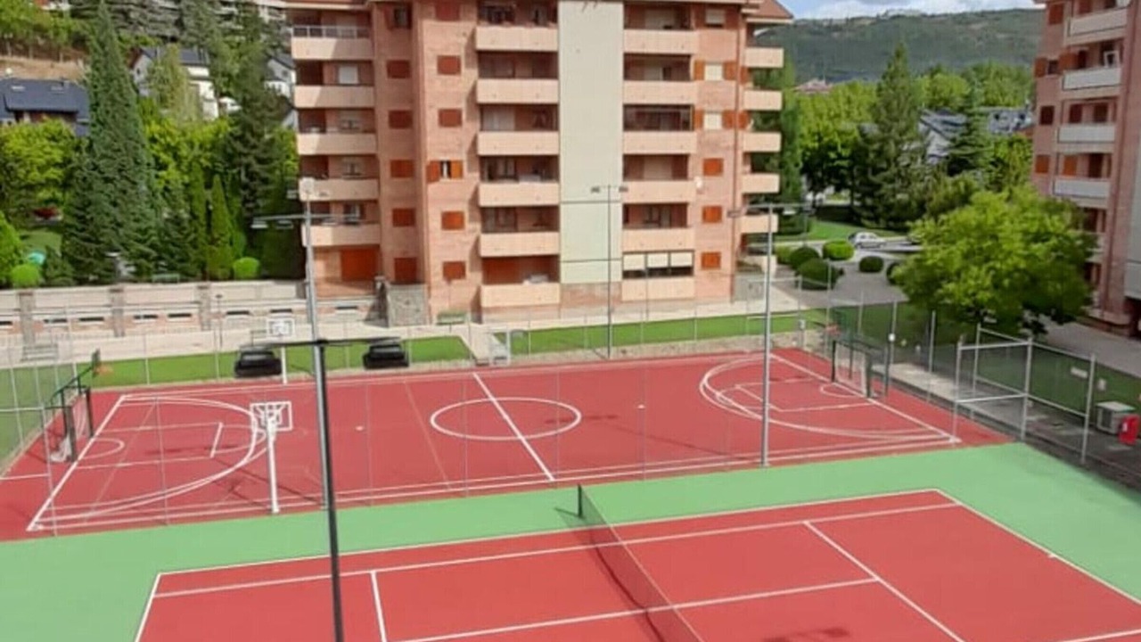 Photo of Others in Jaca