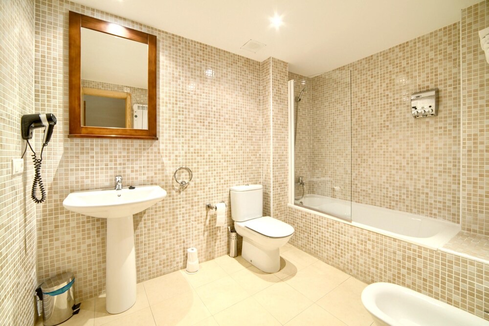 Photo of Bathroom in Gudar