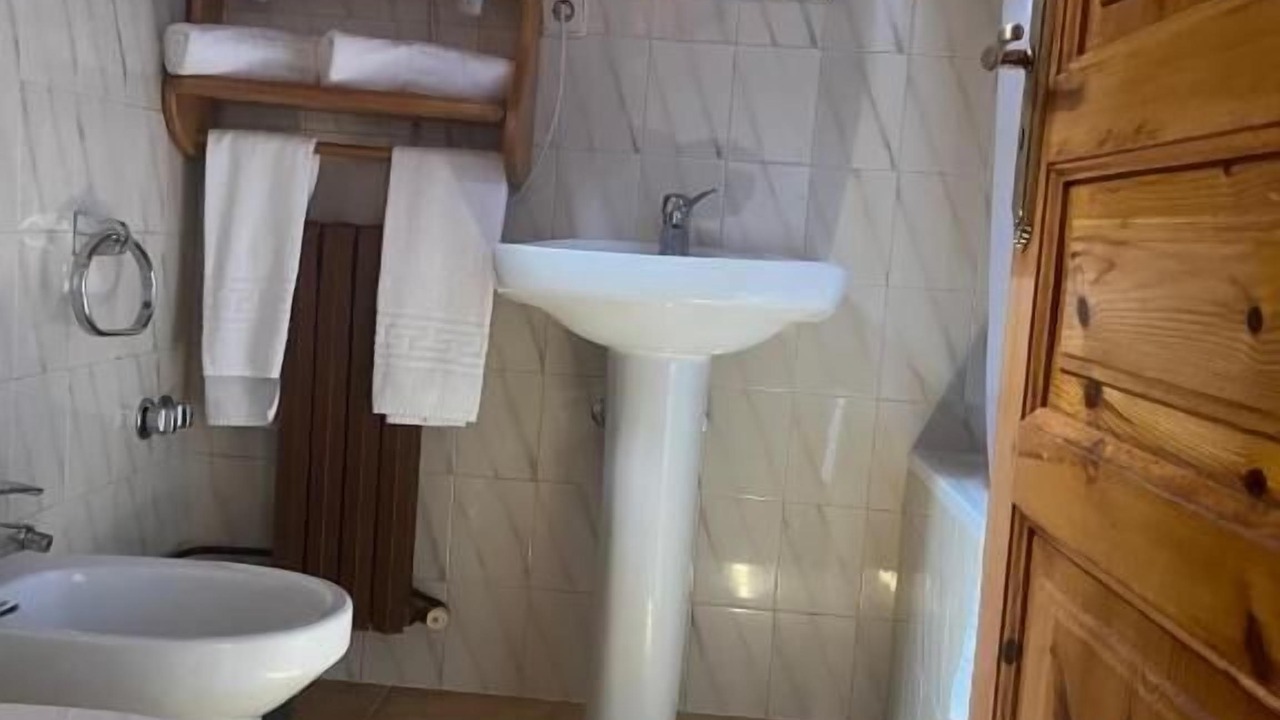 Photo of Bathroom in Arties