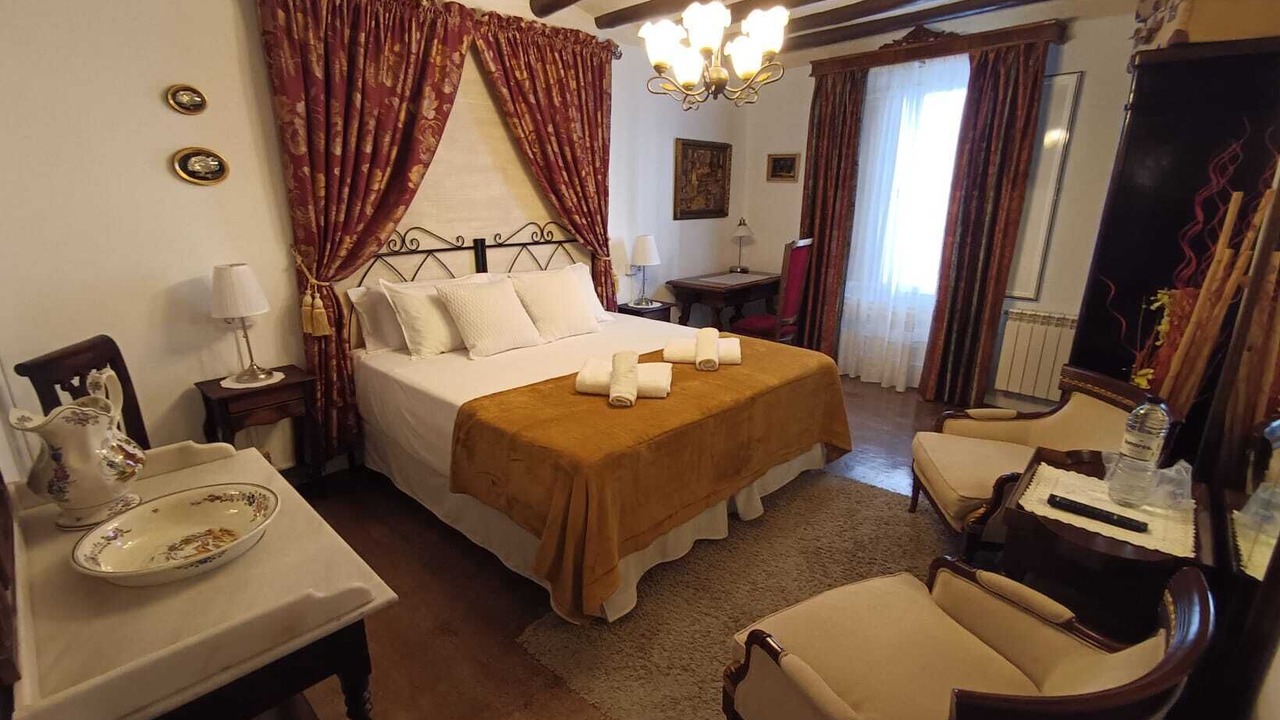 Photo of Bedroom in Urrea de Gaen