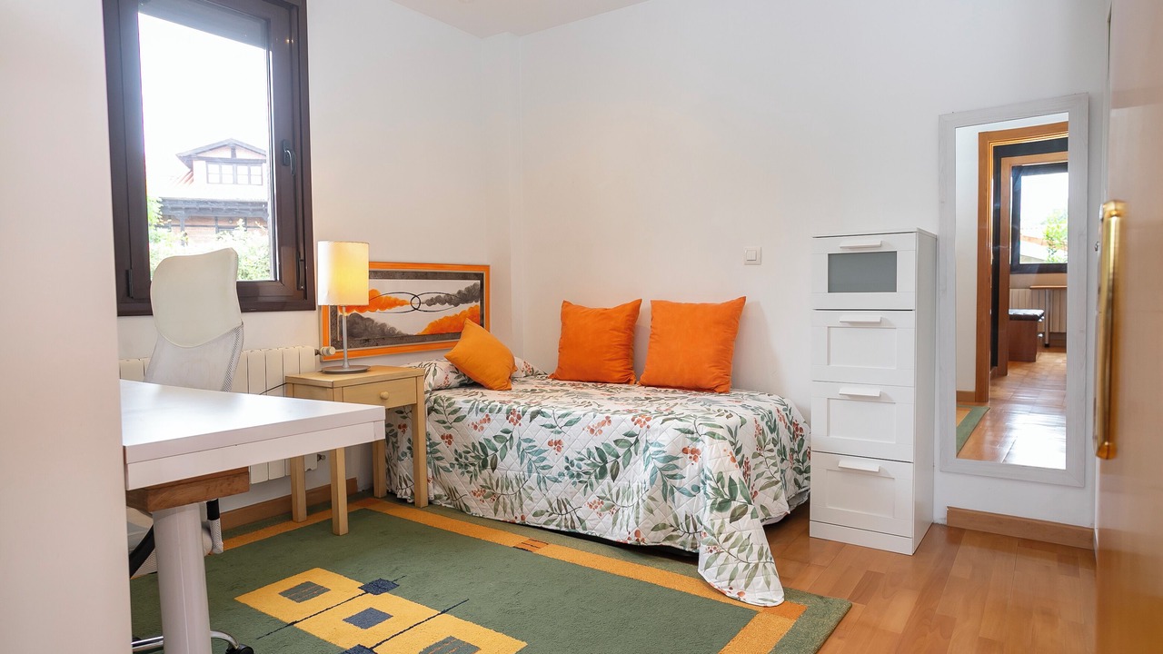 Photo of Bedroom in Udias