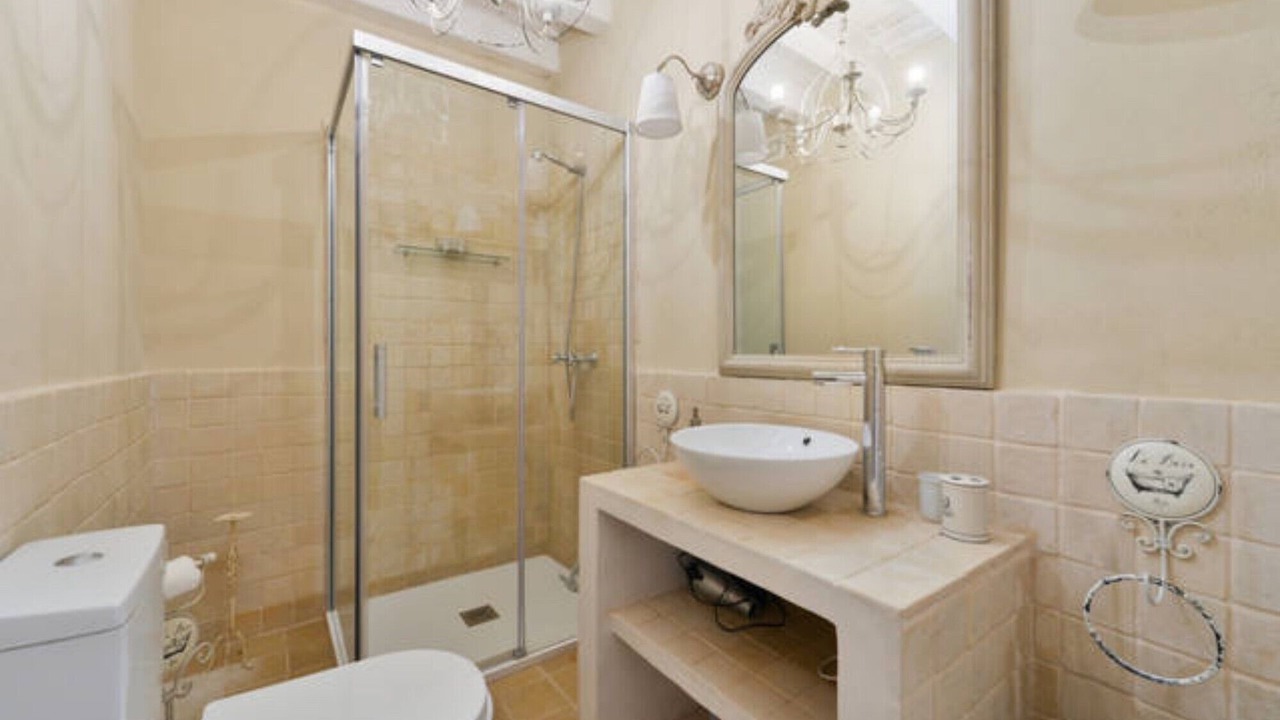 Photo of Bathroom in Ibiza City Centre