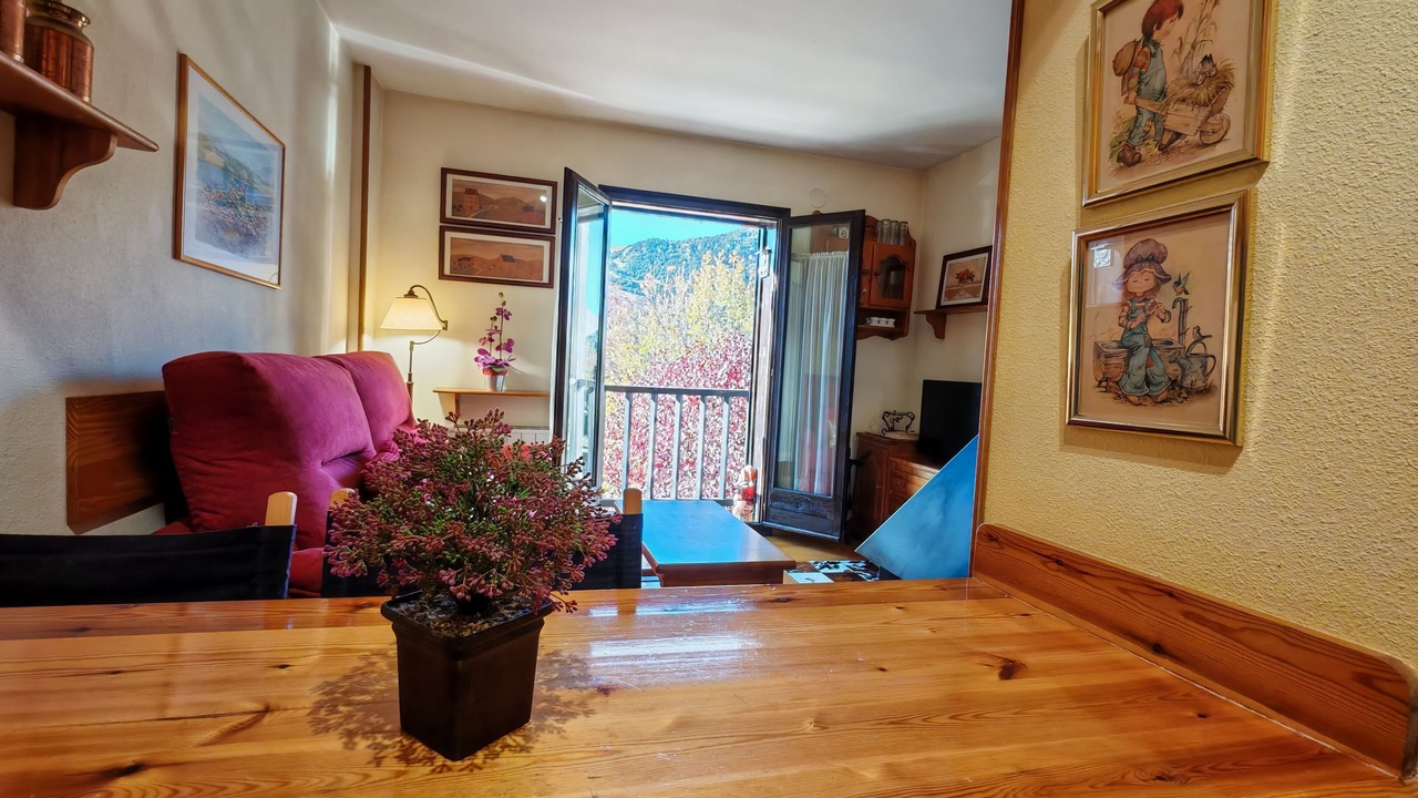 Photo of Livingroom in Taull