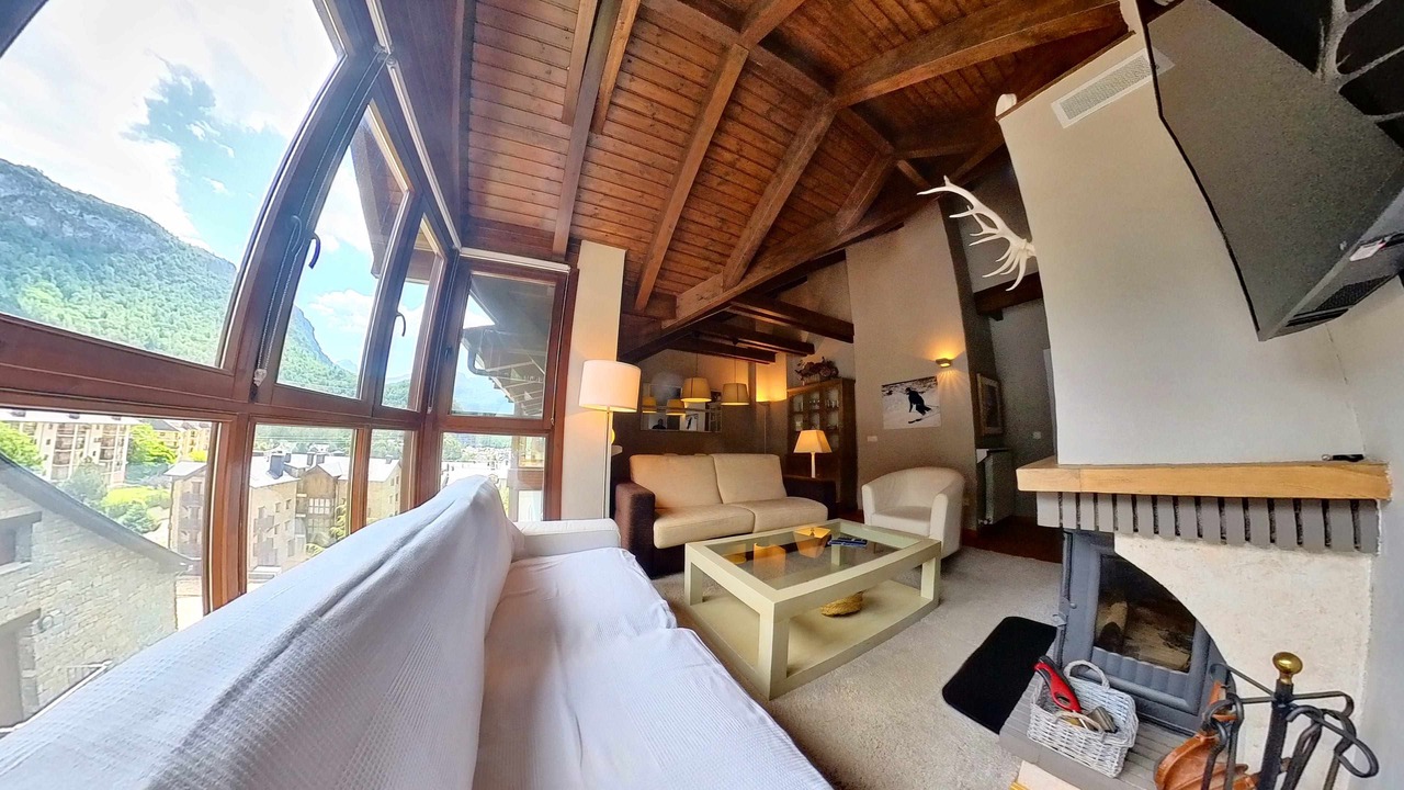 Photo of Livingroom in Escarrilla