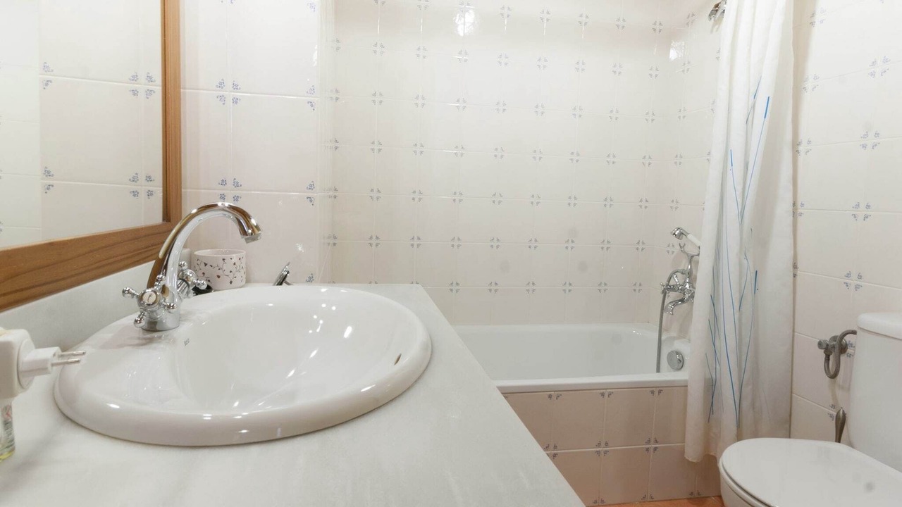 Photo of Bathroom in Maians