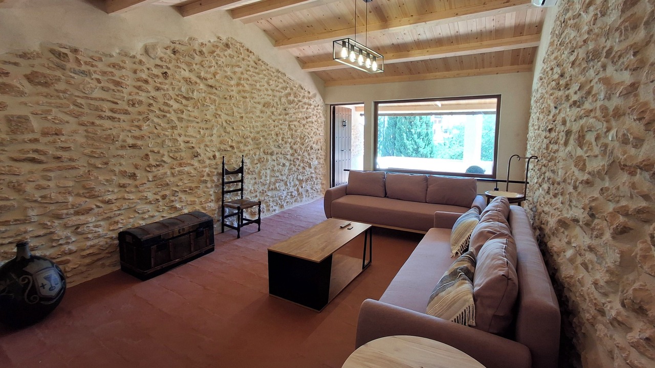Photo of Livingroom in Calig