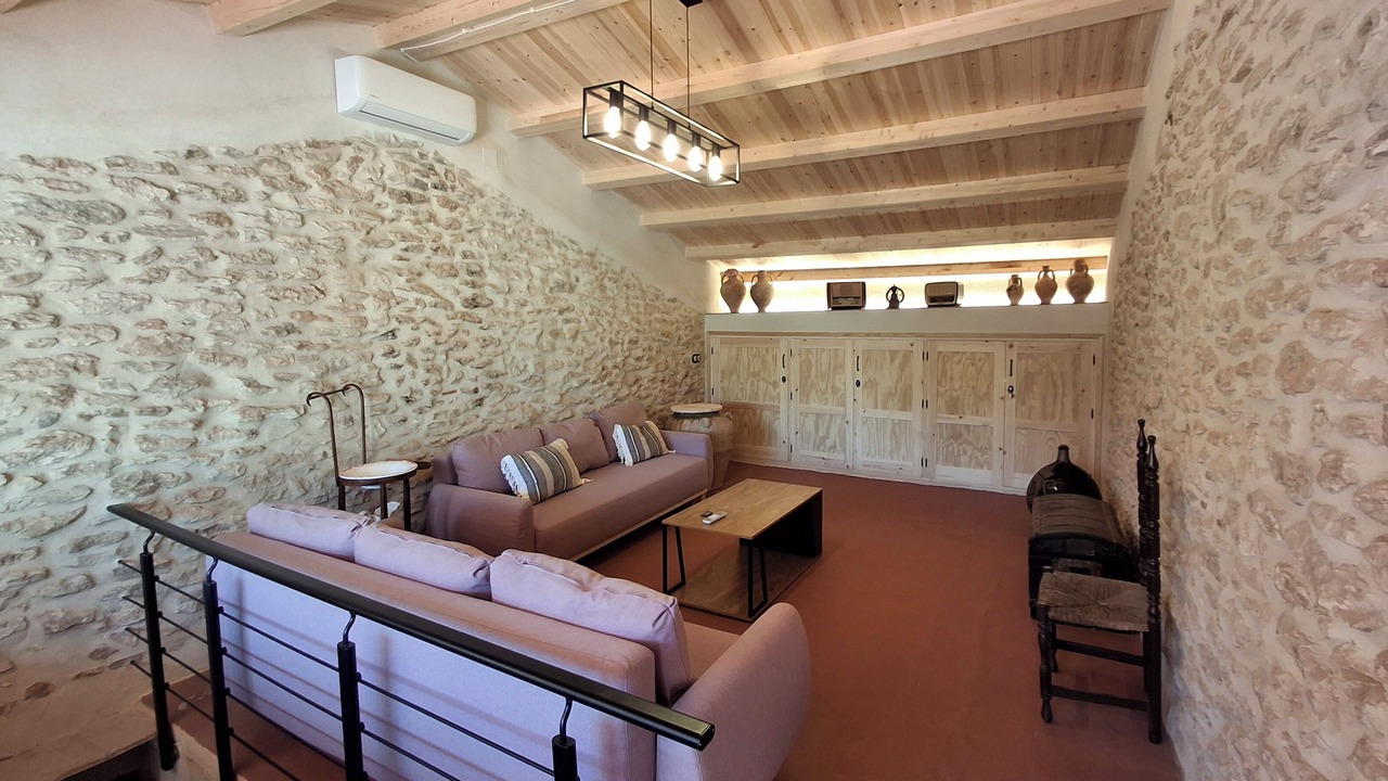 Photo of Livingroom in Calig