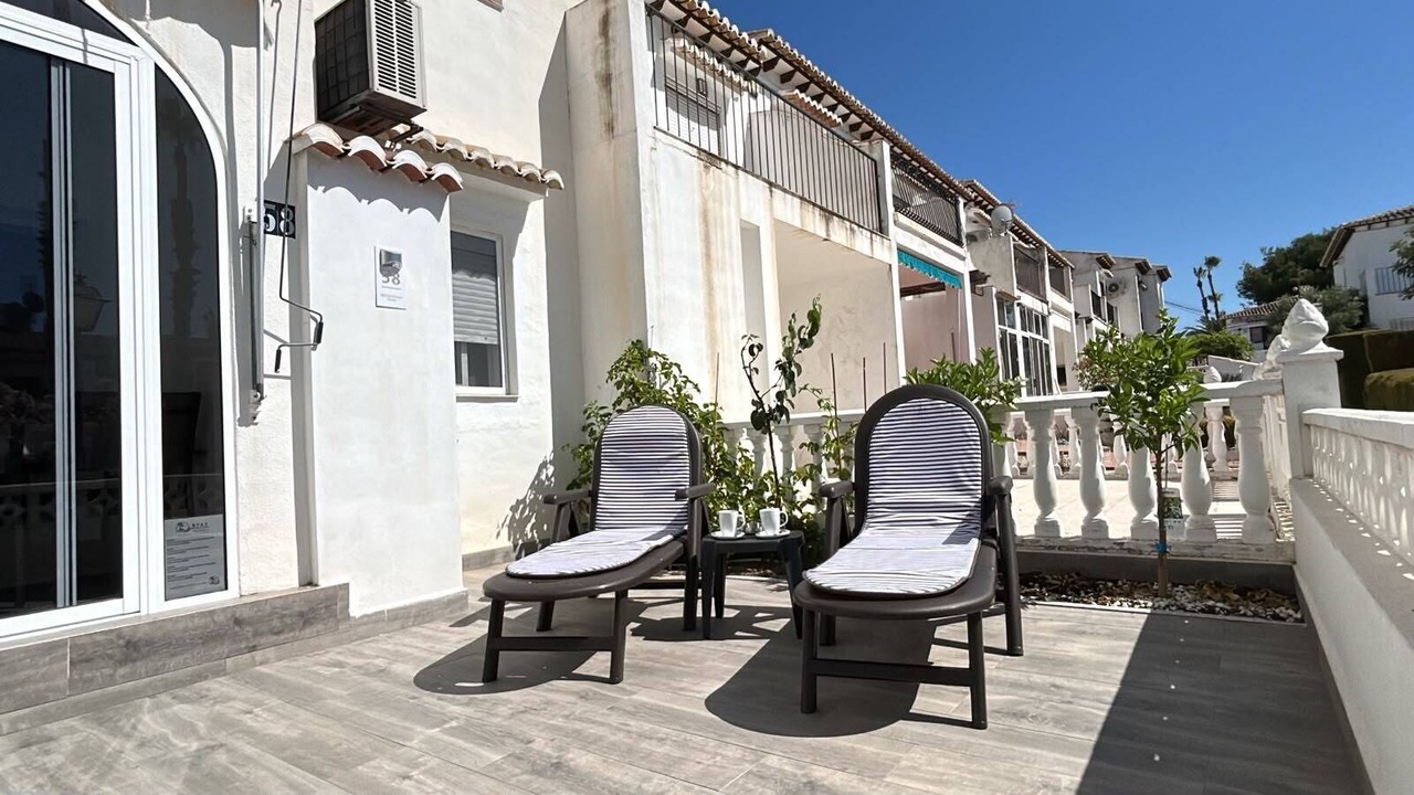 Photo of Patio Balcony in Los Balcones