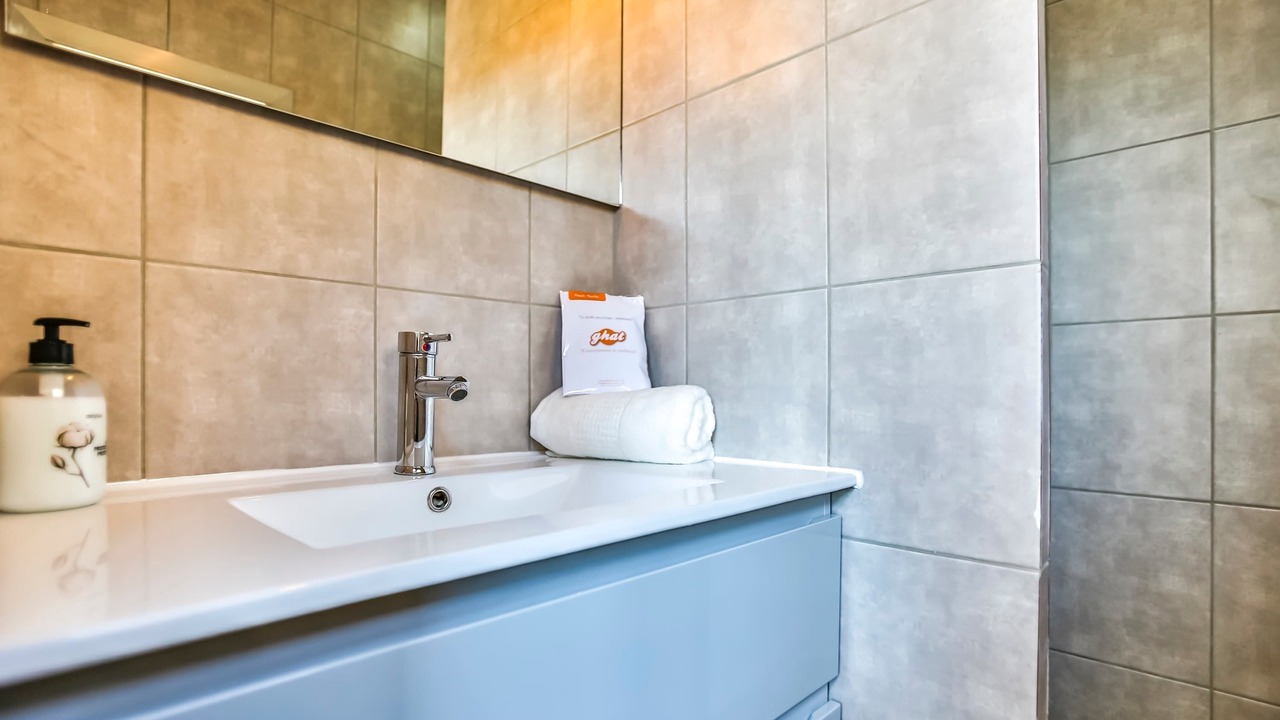 Photo of Bathroom in Poblenou