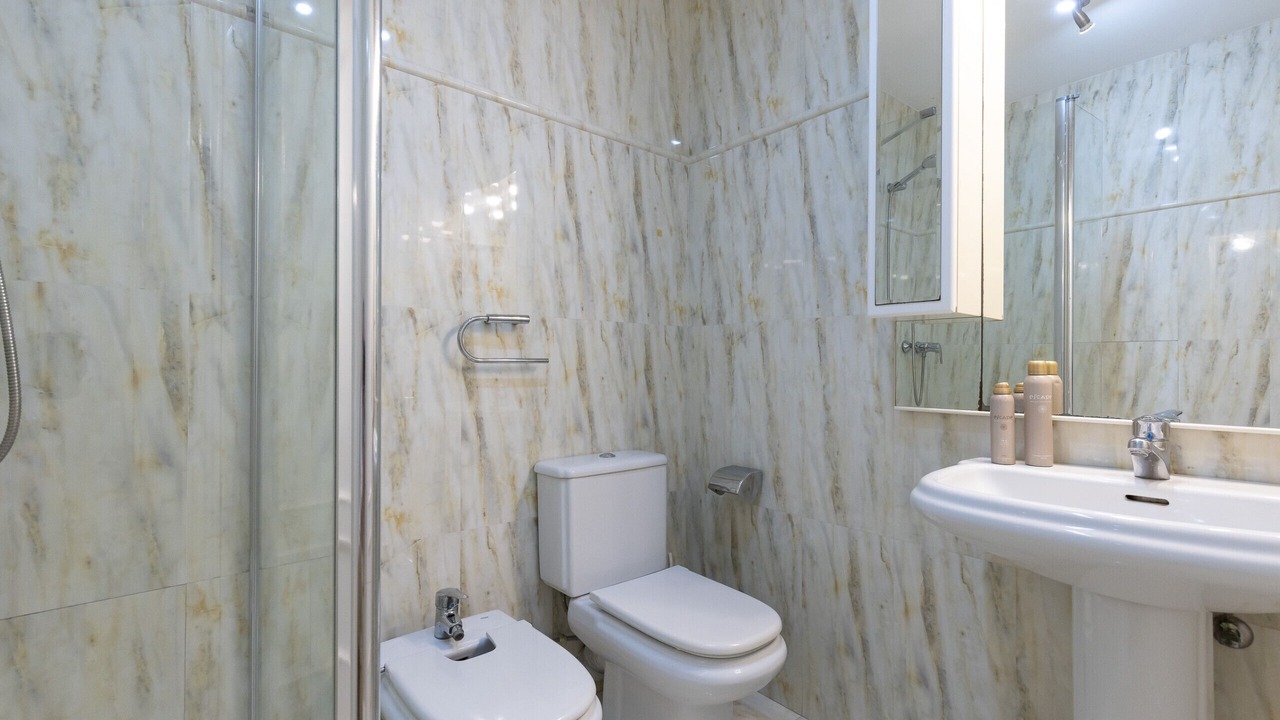 Photo of Bathroom in Salou City Centre