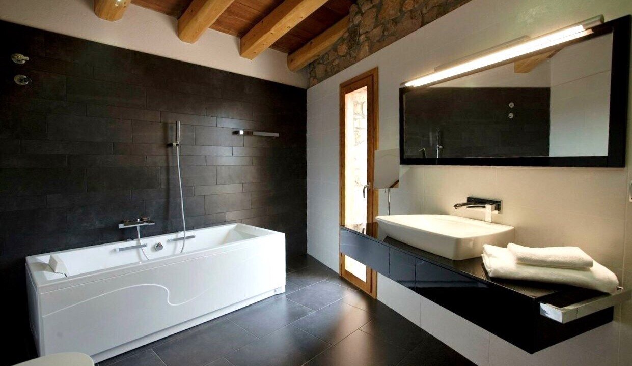 Photo of Bathroom in El Vilosell