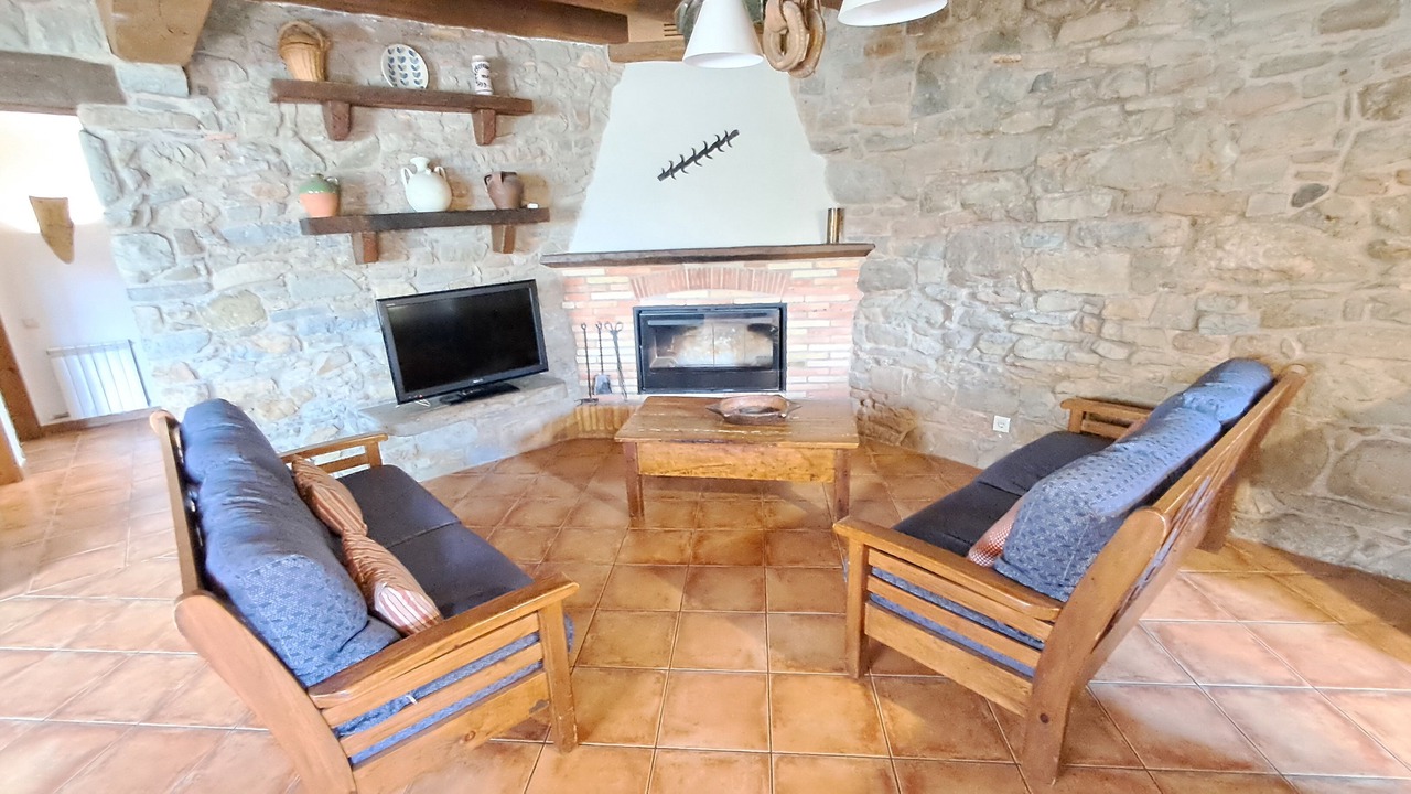 Photo of Livingroom in Santa Eulalia de Riuprimer