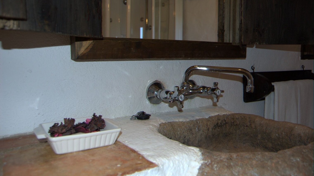Photo of Bathroom in La Torre d'En Besora