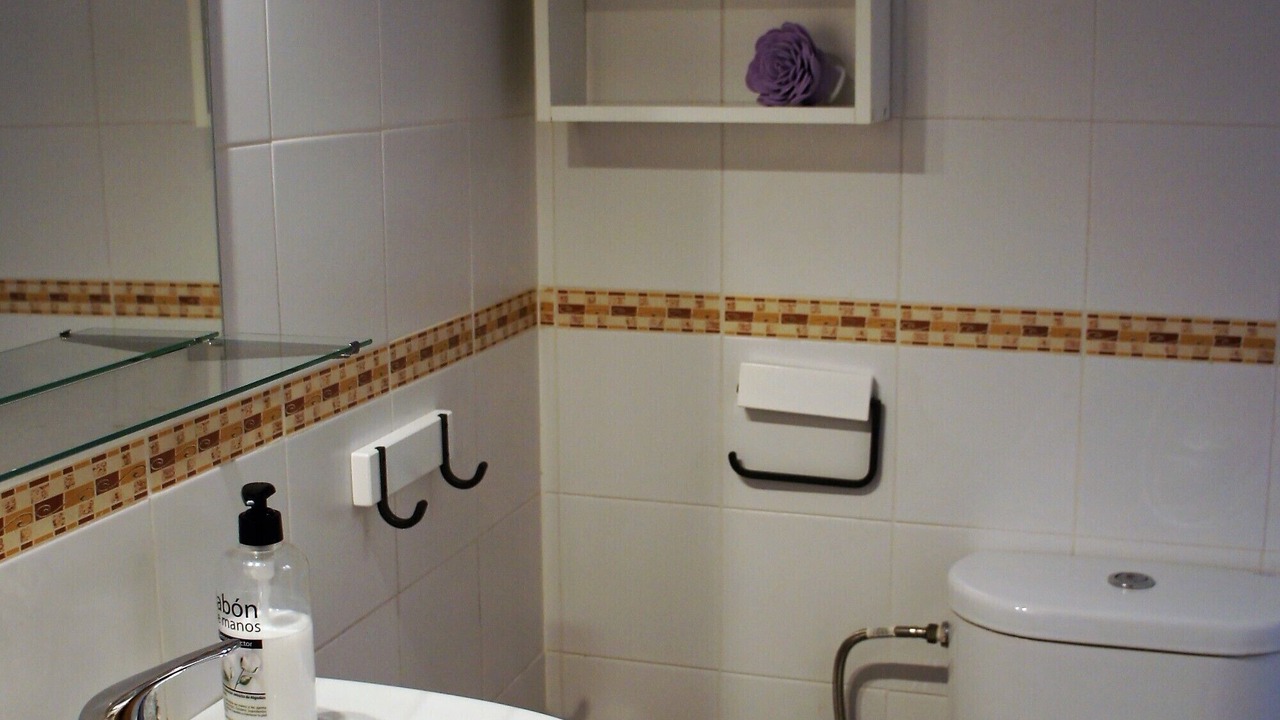 Photo of Bathroom in Lo Crispin