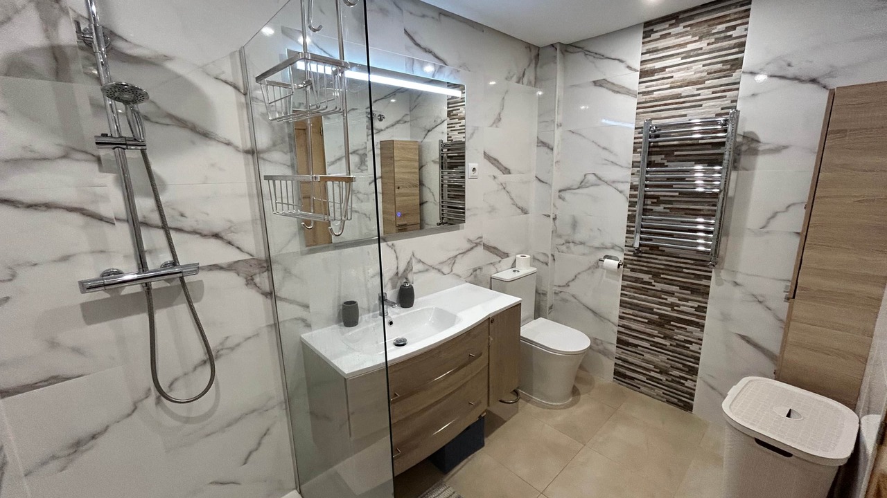 Photo of Bathroom in Roldan