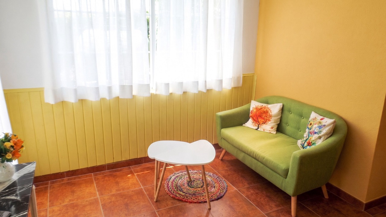 Photo of Livingroom in Altavista