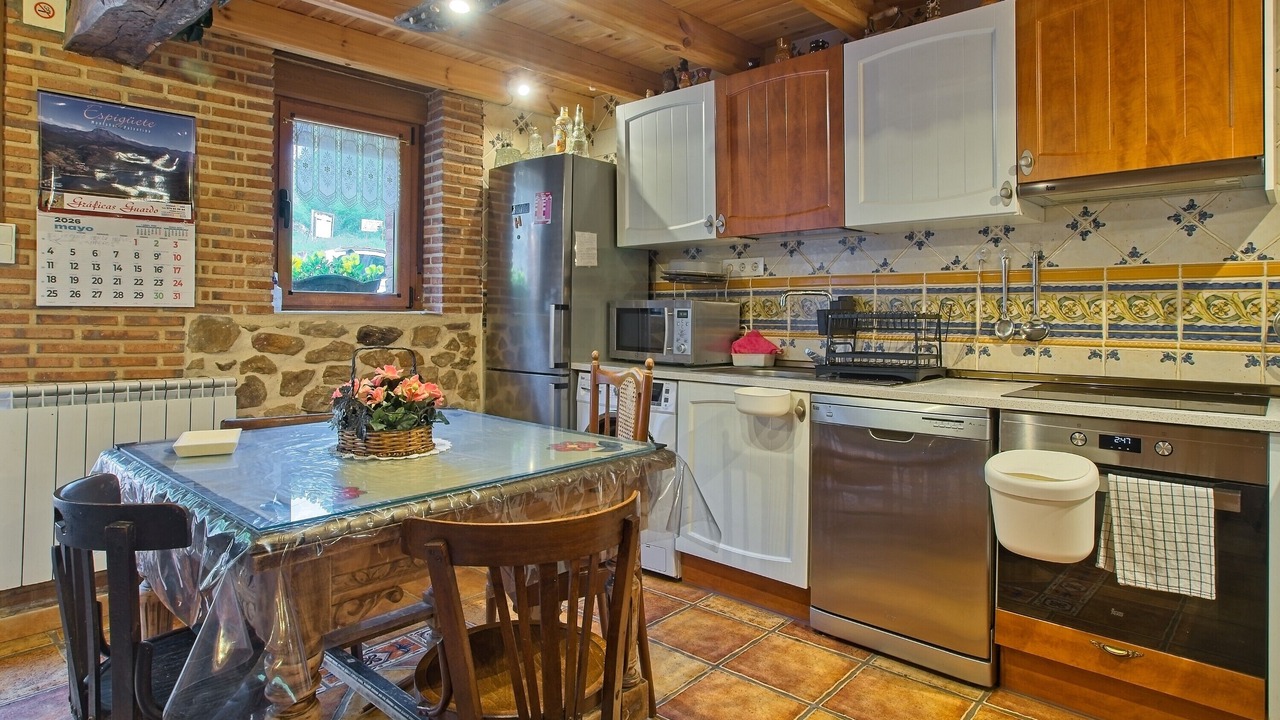 Photo of Kitchen in San Martin de Valdetuejar