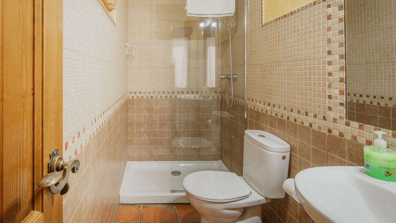 Photo of Bathroom in Ayllon